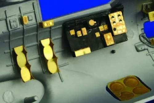 Eduard Accessories B-17G Flying Fortress cockpit interior für Revell/Monogram Bausatz - B-17G Flying Fortress cockpit belsőtér-részletező készlet Revell/Monogram
