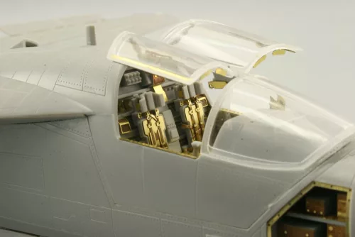 Eduard Accessories F-111 late seatbelts for Hobby Boss - biztonsági övek