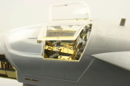 Eduard Accessories F-111 late seatbelts for Hobby Boss - biztonsági övek
