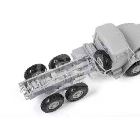 Zvezda URAL-4320 Truck makett 1:72 (5050Z)