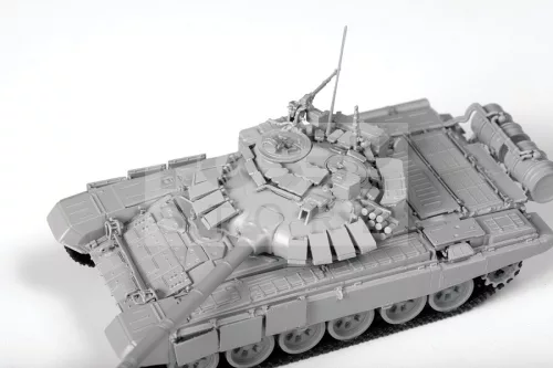 Zvezda T-72 B3 Main battle tank makett 1:72 (5071Z)