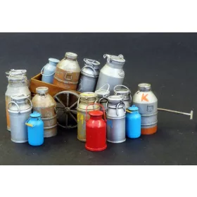 Plus Model Milk and cream cans – dioráma kellék makett