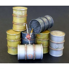 Plus Model German fuel barrels – dioráma kellék makett