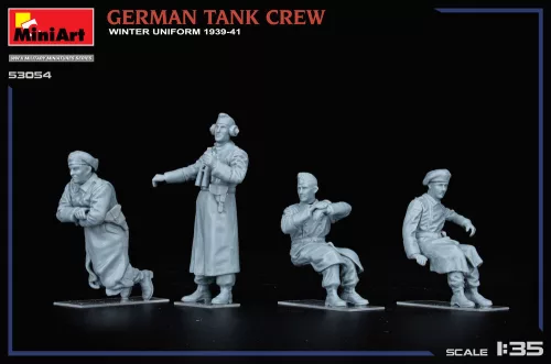 MiniArt German Tank Crew. Winter Uniform. 1939-41 – 1:35 figura makett