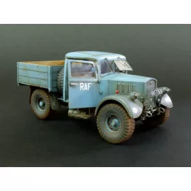 Plus Model Ford WOT-3 Tructor – járműmakett