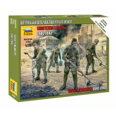 Zvezda Soviet Engineers 1941-1942 makett 1:72 (6108Z)