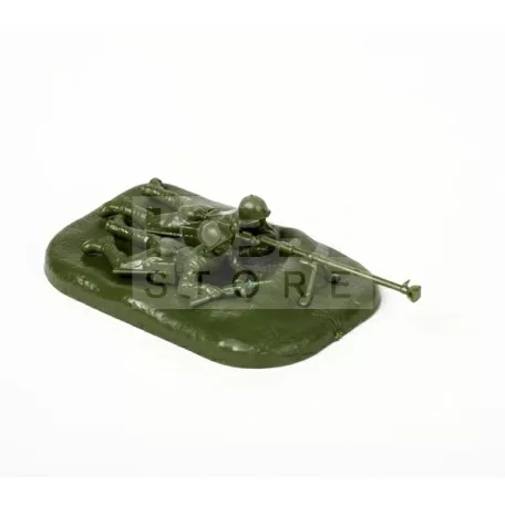 Zvezda Soviet Anti-Tank Rifle Team /1941-1943/ makett 1:72 (6135Z)