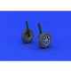 Eduard Accessories F4U-1 wheels for Tamiya - kerékkészlet