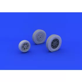   Eduard Accessories P-39 wheels late for KittyHawk - kerékkészlet