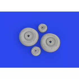   Eduard Accessories MC.202 wheels 1/32 ITALERI - kerékkészlet