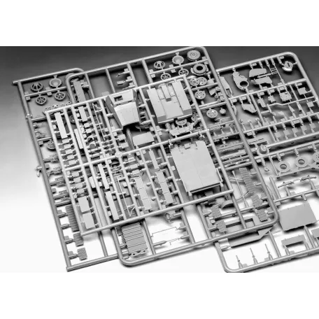 Revell Model Set sWS with Flak43 and Sd.Ah58 Ammo Trailer 1:72 harcjármű makett 63293R