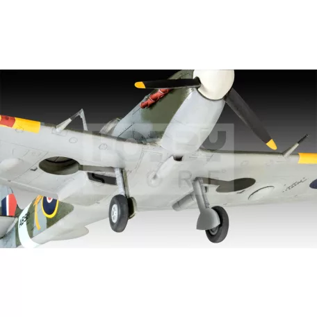 Revell Gift Set Combat Set Messerschmitt Bf109G-10 & Spitfire Mk.V 1:72 repülőgép makett 63710R