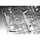 Revell Model Set AH-64A Apache 1:72 helikopter makett 63824R