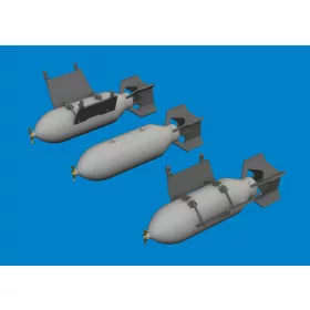   Eduard Accessories P-40 500lb M64 US bombs  EDUARD - P-40 500lb M64 US bomba – bombafegyverzet-készlet