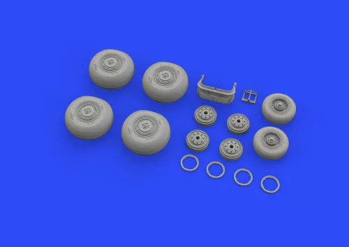 Eduard Accessories SU-34 wheels for Hobby Boss - kerékkészlet