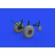 Eduard Accessories B-17 wheels cross tread 1/48 for HKM - kerékkészlet