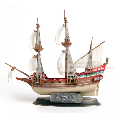 Zvezda Golden Hind makett 1:350 (6509Z)