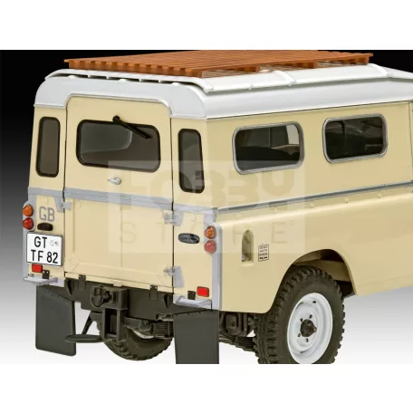 Revell Gift Set Land Rover Series III LWB 1:24 autó makett 67056R
