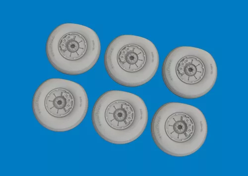 Eduard Accessories Chinook HC.1 wheels  AIRFIX - kerékkészlet