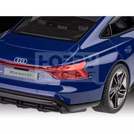 Revell Model Set easy-click Audi e-tron GT 1:24 autó makett 67698R
