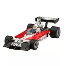 Revell Model Set Surtees TS16/03 1:32 autó makett 67739R