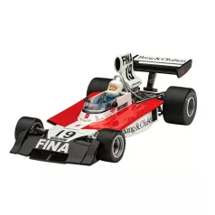Revell Model Set Surtees TS16/03 1:32 autó makett 67739R