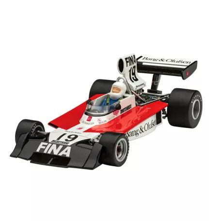 Revell Model Set Surtees TS16/03 1:32 autó makett 67739R