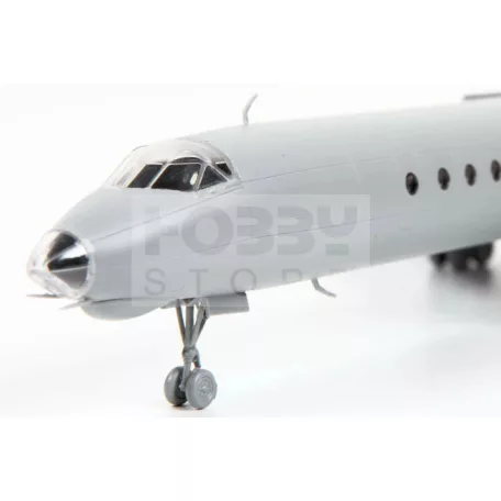 Zvezda Tupolev Tu-134B makett 1:144 (7007Z)