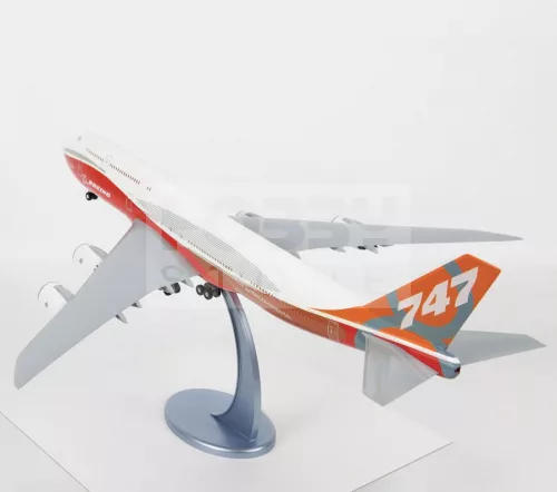 Zvezda Boeing 747-8 makett 1:144 (7010Z)