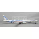 Zvezda Boeing 777-300ER makett 1:144 (7012Z)