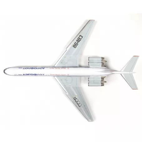 Zvezda Ilushin Il-62M makett 1:144 (7013Z)