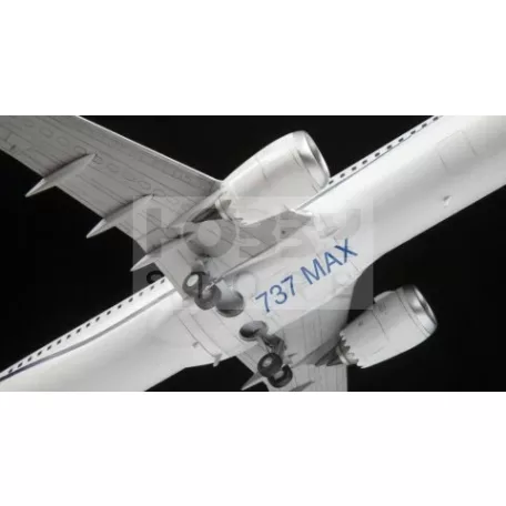 Zvezda Boeing 737-8 MAX makett 1:144 (7026Z)