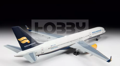 Zvezda Boeing 757-200 makett 1:144 (7032Z)