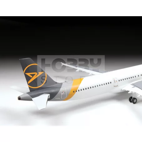 Zvezda Airbus A321 CEO makett 1:144 (7040Z)