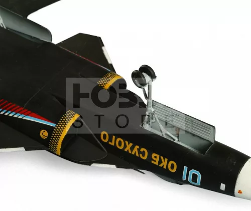 Zvezda Sukhoi SU-47 Berkut makett 1:72 (7215Z)