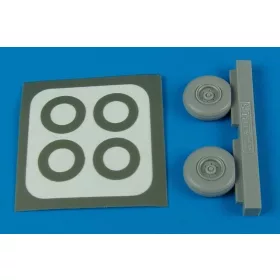   Aires Mi-17 Hip H wheels & paint masks für Trumpeter Bausatz - kerekek festőmaszkkal