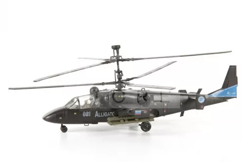 Zvezda Kamov Ka-52 Alligator Combat Helicopter makett 1:72 (7224Z)