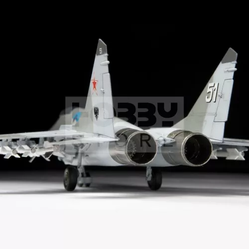 Zvezda MiG-29C (9-13) Airlanes makett 1:72 (7278Z)