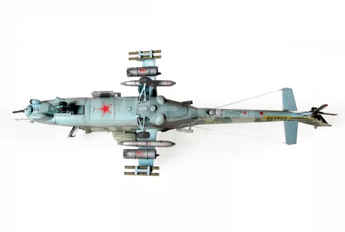 Zvezda Mil Mi-24V Hind C makett 1:72 (7293Z)