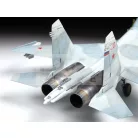Zvezda Sukhoi SU-27 UB makett 1:72 (7294Z)
