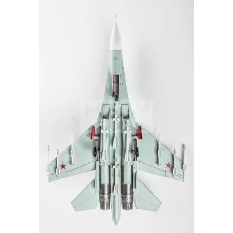 Zvezda SU-27SM makett 1:72 (7295Z)
