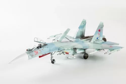 Zvezda SU-27SM makett 1:72 (7295Z)