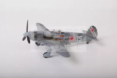 Zvezda Airplanes Yak-3 Soviet Fighter makett 1:72 (7301Z)