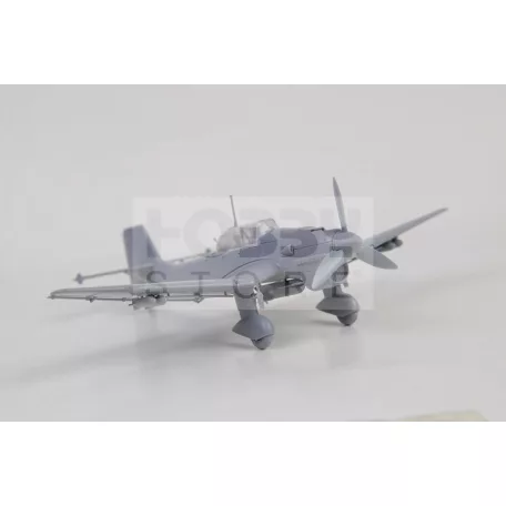 Zvezda Ju-87B Stuka makett 1:72 (7306Z)