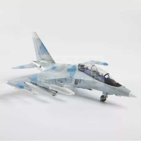 Zvezda YAK 130 makett 1:72 (7307Z)