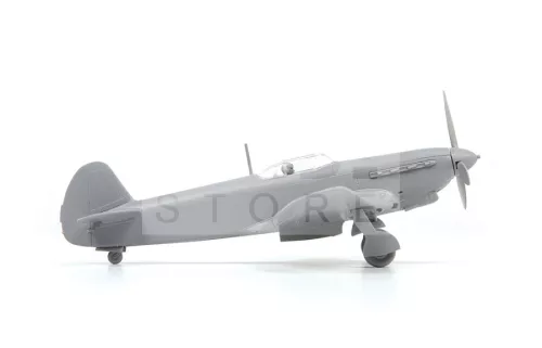 Zvezda YAK-9 Soviet fighter makett 1:72 (7313Z)