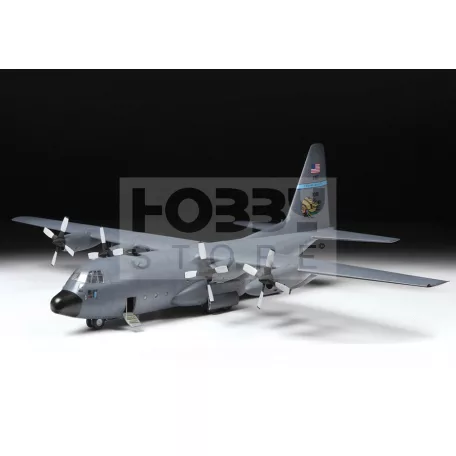 Zvezda C-130 H Hercules makett 1:72 (7321Z)