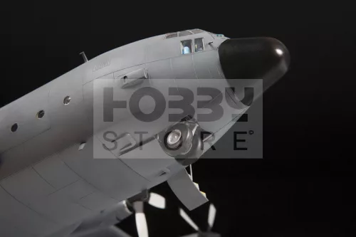 Zvezda C-130 H Hercules makett 1:72 (7321Z)