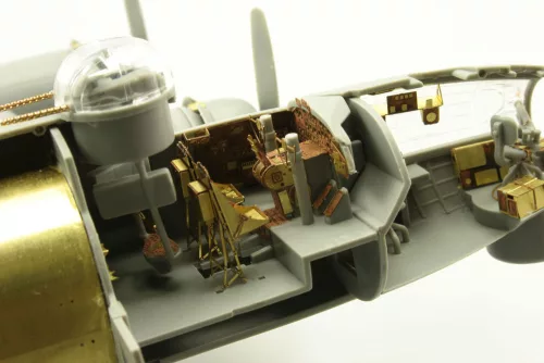Eduard Accessories B-17G interior S.A. for Revell - B-17G belsőtér-részletező készlet S.A.