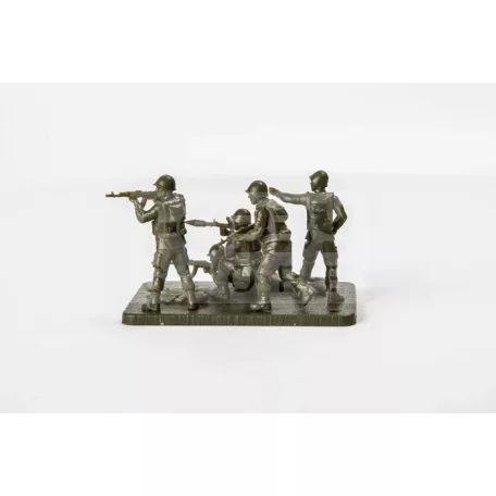 Zvezda Soviet Infantry makett 1:72 (7404Z)